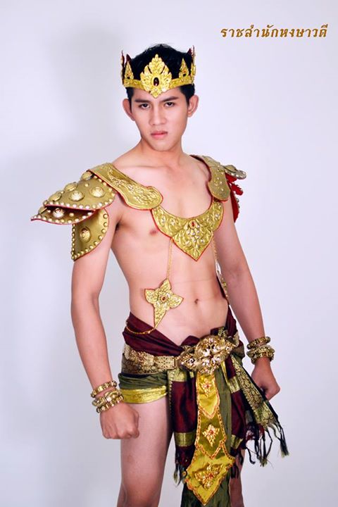 หนุ่มๆเครื่องทอง บ่าวเหนือขาวๆ