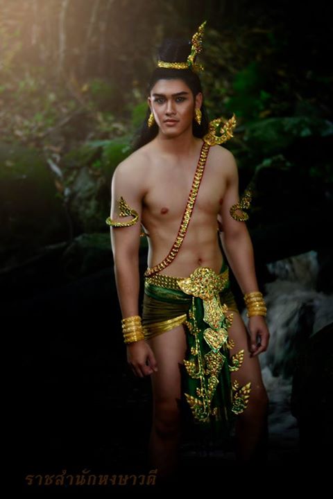 หนุ่มๆเครื่องทอง บ่าวเหนือขาวๆ