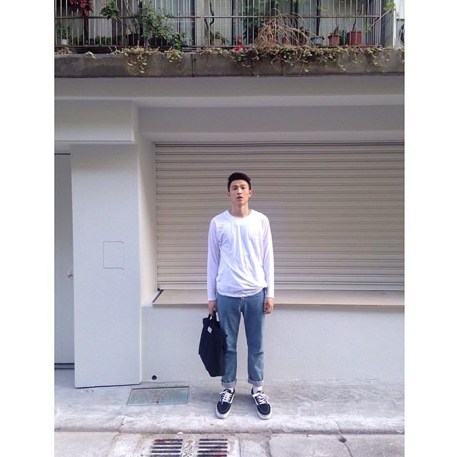 หนุ่มตี๋ Chuck Wang