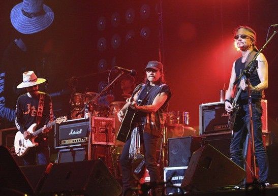 Big Heroes Concert มันส์สนั่นปฐพี 3 ขุนพลดนตรีเปิดศึกดวลไมค์เดือด