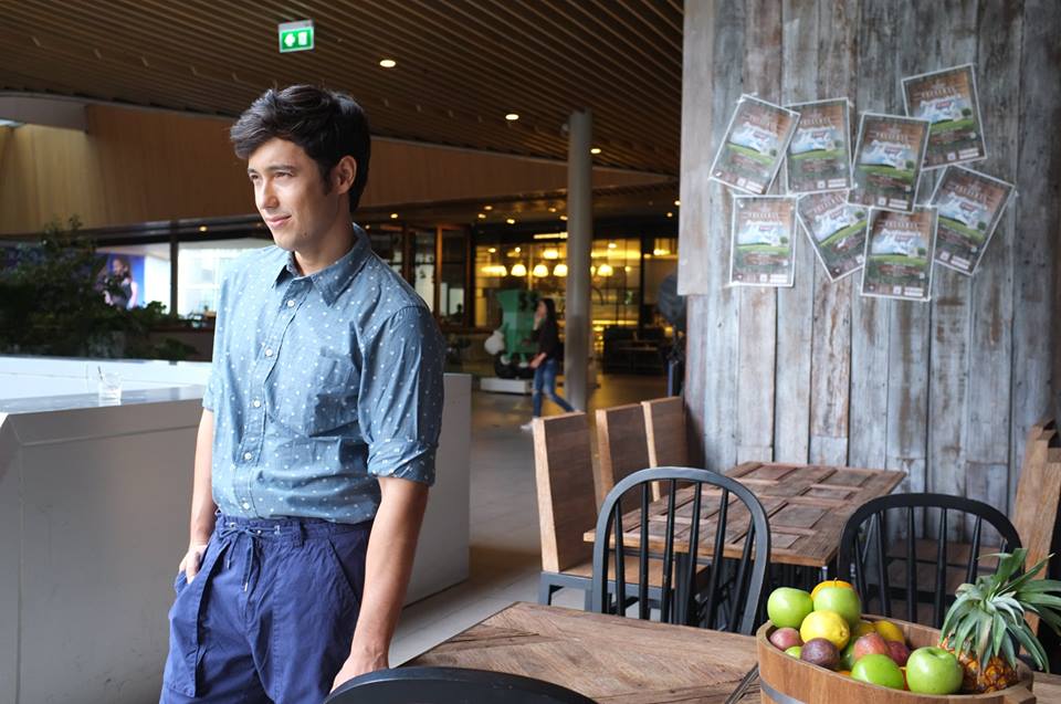แอนดริว เกร้กสัน @ เบื้องหลังถ่ายแบบนิตยสารชีวจิต ฉบับ 404 สิงหาคม 2558