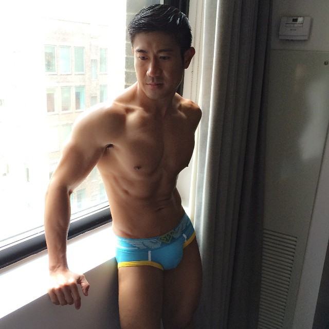 Hot Sunday 5