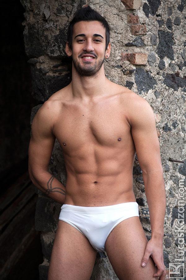 Hot Sunday 6
