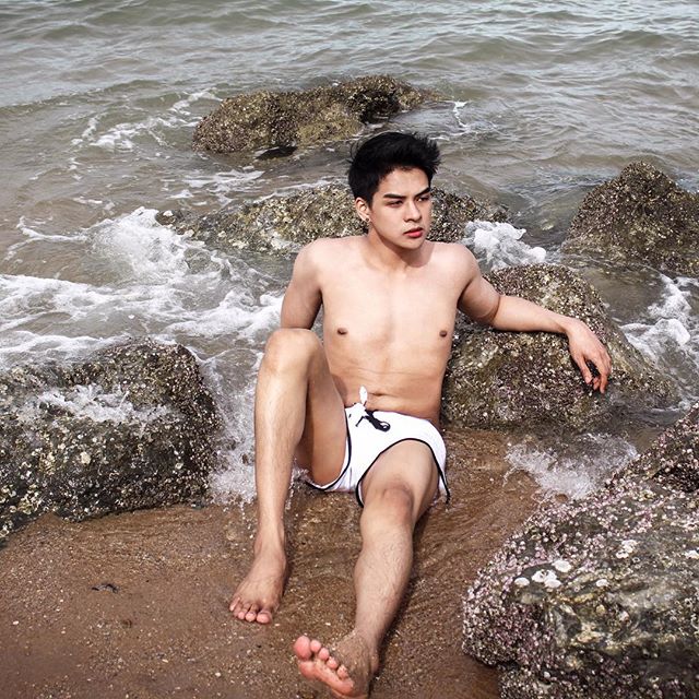 นายNate หนุ่มหน้าใสจาก ม.น IG@NATELAWYER