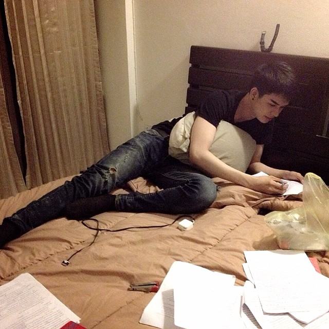 นายNate หนุ่มหน้าใสจาก ม.น IG@NATELAWYER
