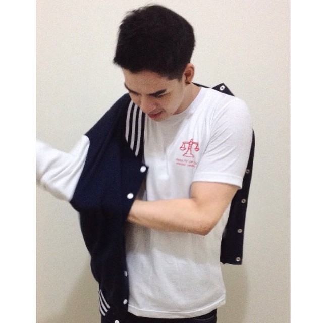 นายNate หนุ่มหน้าใสจาก ม.น IG@NATELAWYER