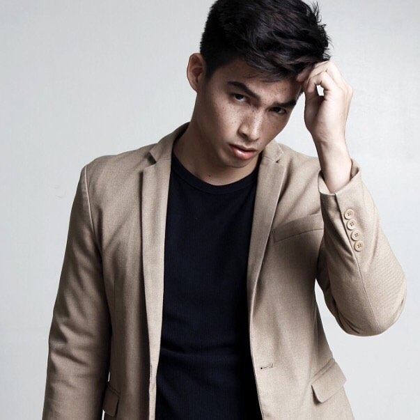 หล่อๆนาย DANIEL VELASCO