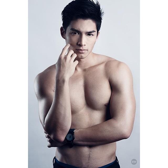 หล่อๆนาย DANIEL VELASCO