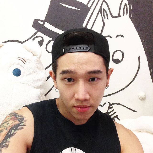 นายแม็กซ์หนุ่มหน้าใส รอยสักสวย IG@M.XZM