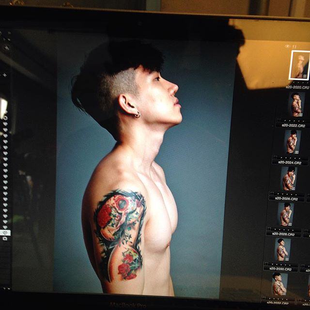 นายแม็กซ์หนุ่มหน้าใส รอยสักสวย IG@M.XZM
