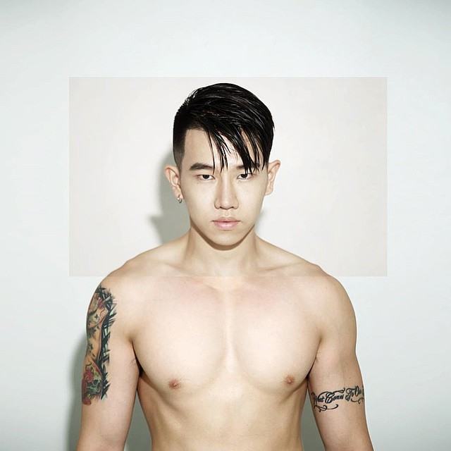 นายแม็กซ์หนุ่มหน้าใส รอยสักสวย IG@M.XZM