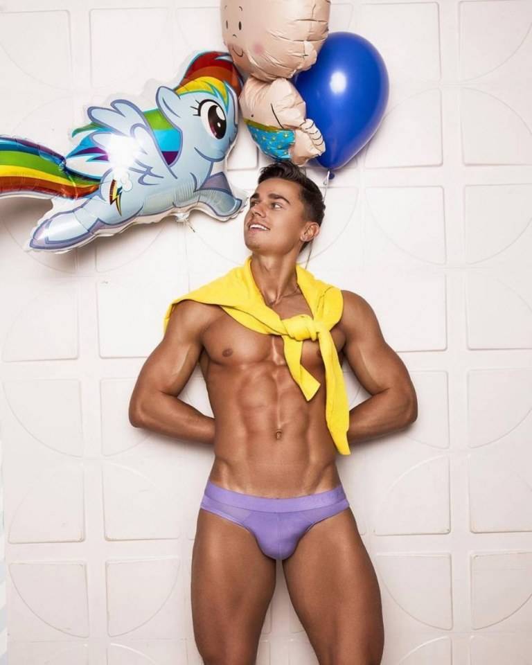 Hot Guy in Underwear