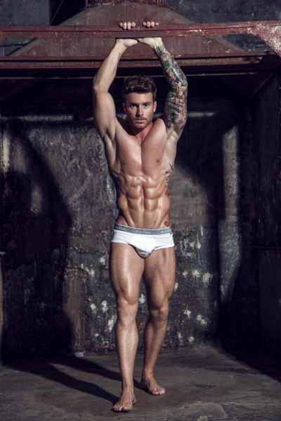 Hot Guy in Underwear 3