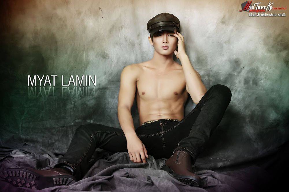 ชายมากมายหลายหีบ024