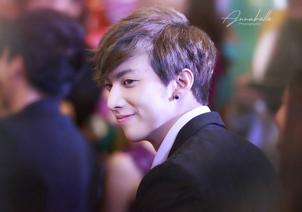 คนอะไรหล๊อ หล่อ >///< คุณชายกั้ง