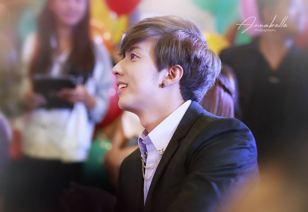 คนอะไรหล๊อ หล่อ >///< คุณชายกั้ง