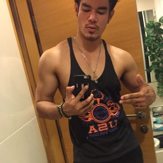 P พีรกันต์ เกียรติ์วรสกุล