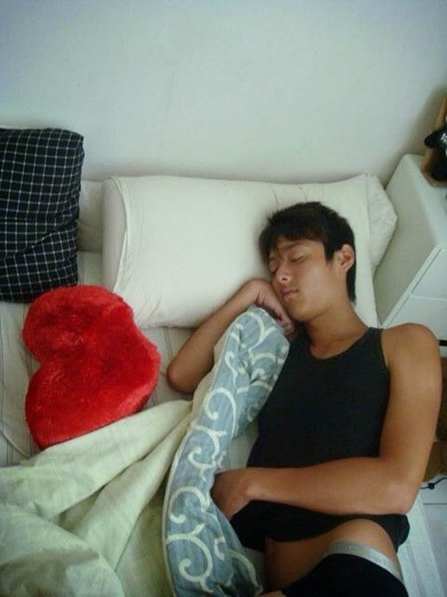 มานอนกันเถอะ!!!!