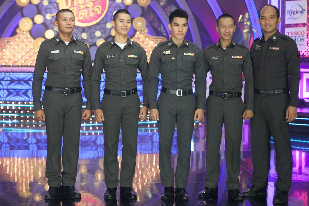 Sonyuke Songpaisan, Pong Nawat Koolcheng Trịnh Tú Trung - Tawantub Burapa