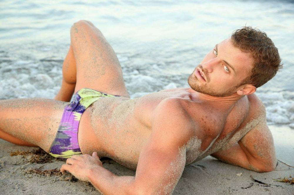 Hot Guy in Underwear 11