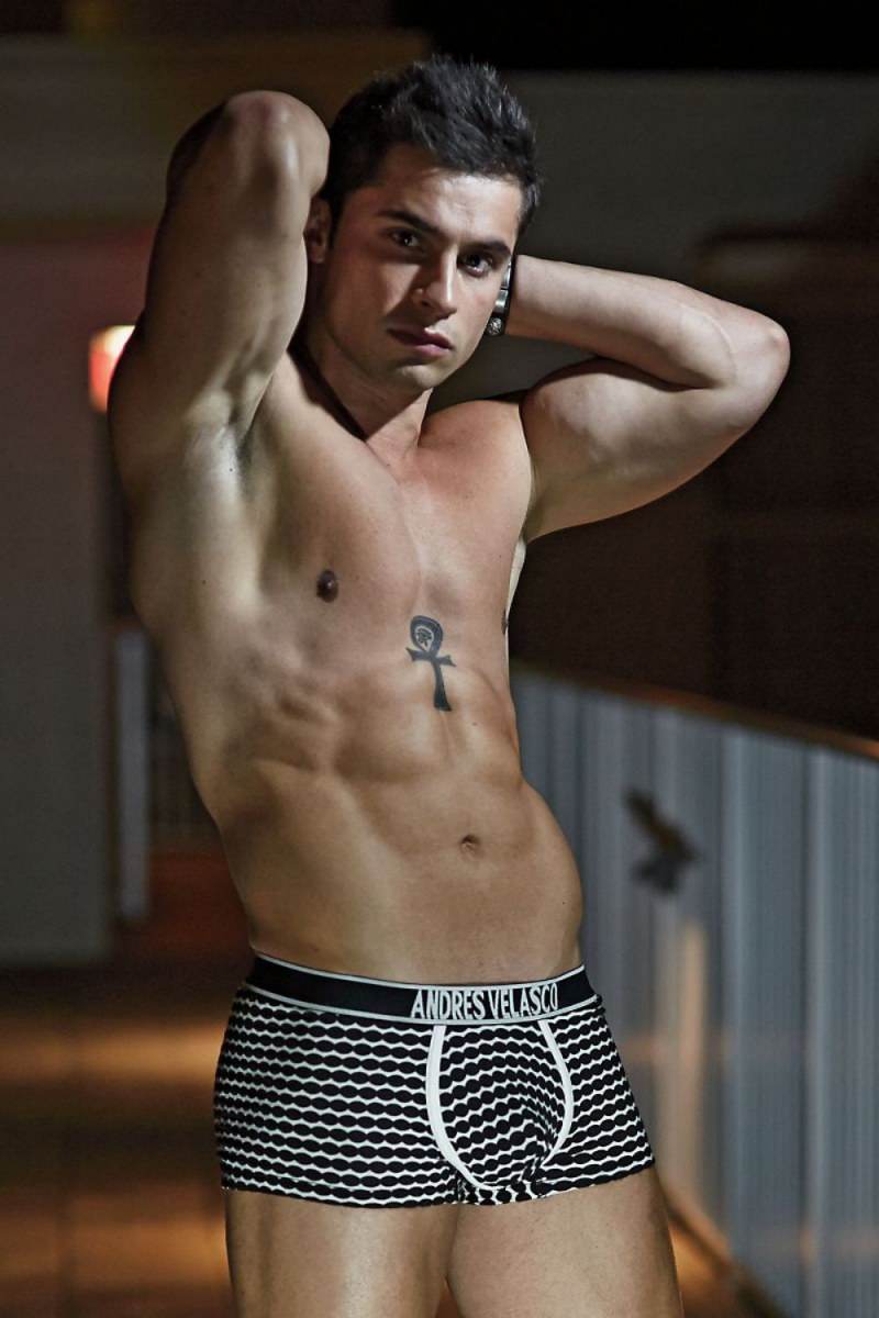 Hot Guy in Underwear 12