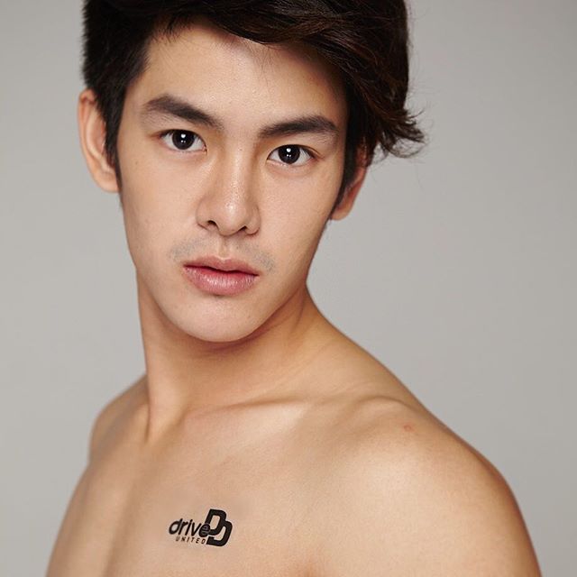 หนุ่มหน้าใส ^^