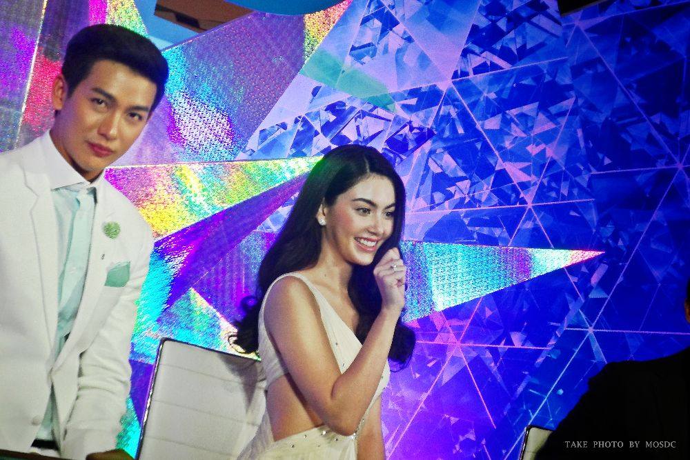 ใหม่ ดาวิกา @งานเปิดตัวฟรีเซ็นเตอร์ sparsha center central ladprao