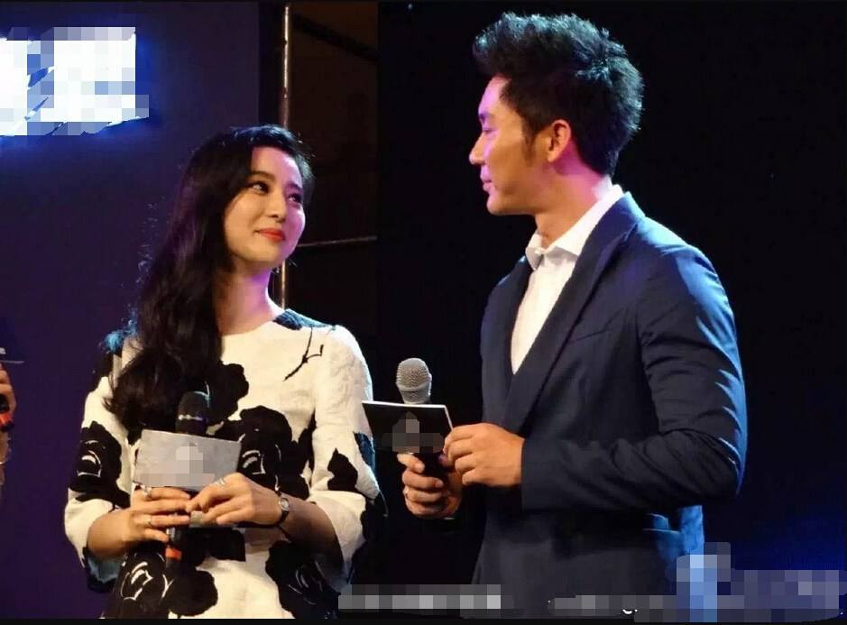 Fan Bing Bing สวยเจิดควงแฟนหนุ่ม Li Chen สวีทหวานออกงานคู่กันที่เมืองฉงชิ่ง