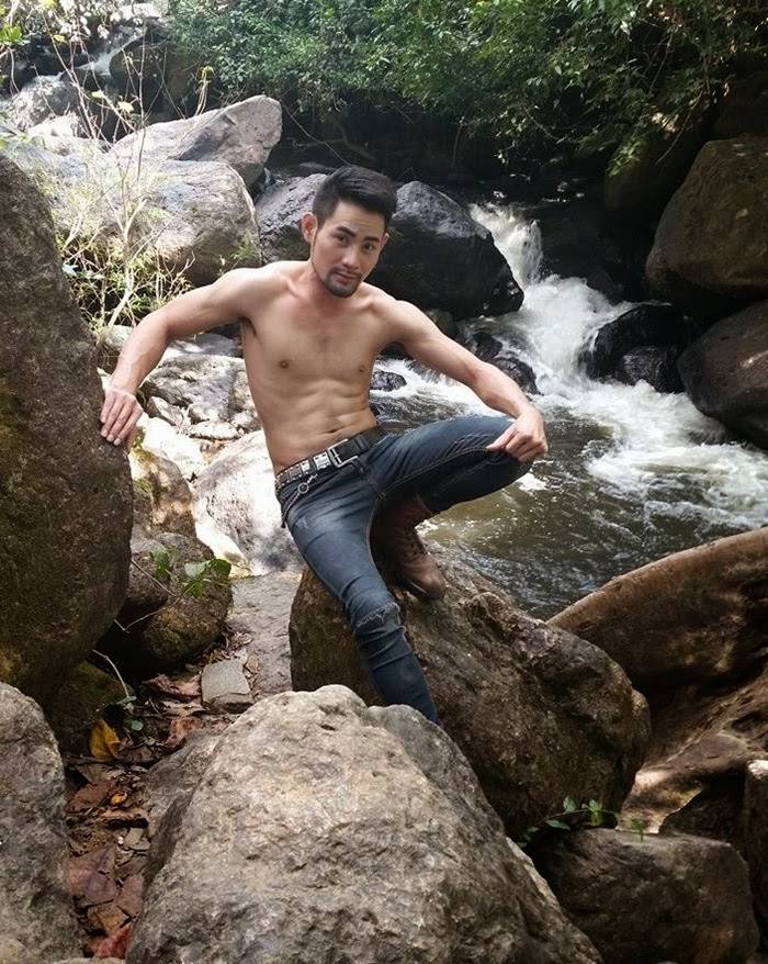 ฟิน@น้ำตก