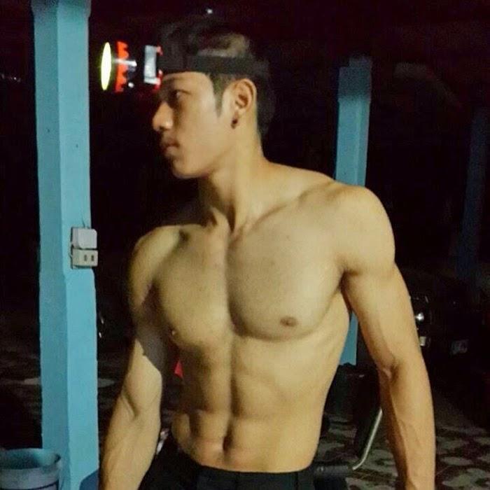 ฟินก่อนนอนกับหนุ่มๆ