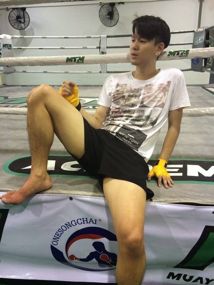 ฟินก่อนนอนกับหนุ่มๆ