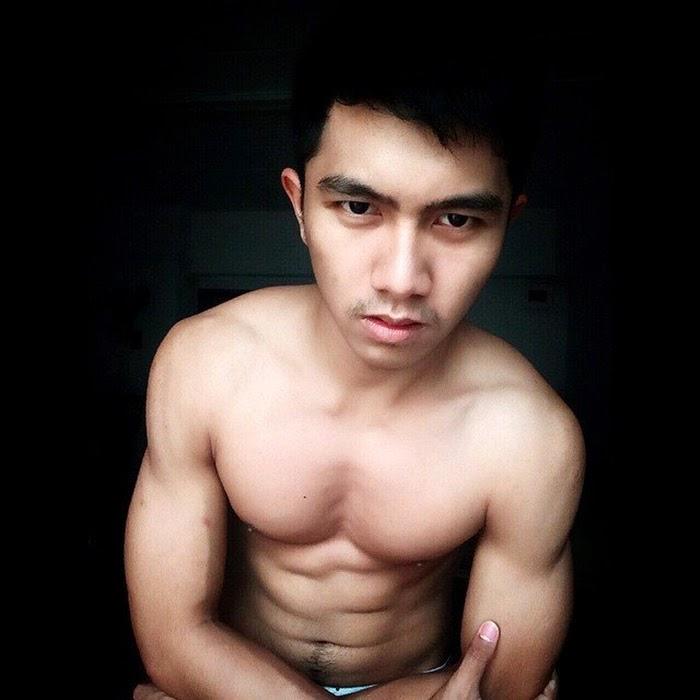 ฟินก่อนนอนกับหนุ่มๆ