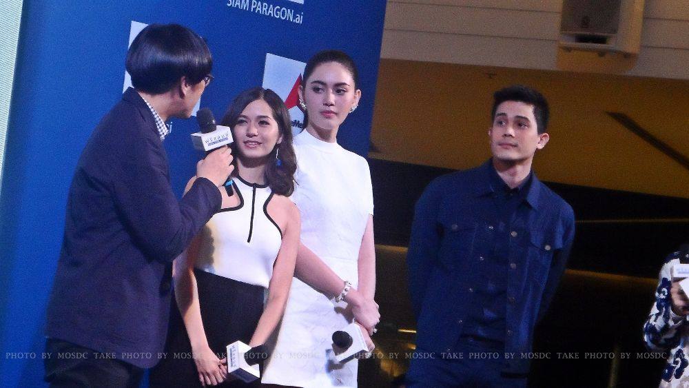 ใหม่ ดาวิกา @งานแถลงข่าว ฟรีแลนซ์...ห้ามป่วย ห้ามพัก ห้ามรักหมอ Siam Paragon
