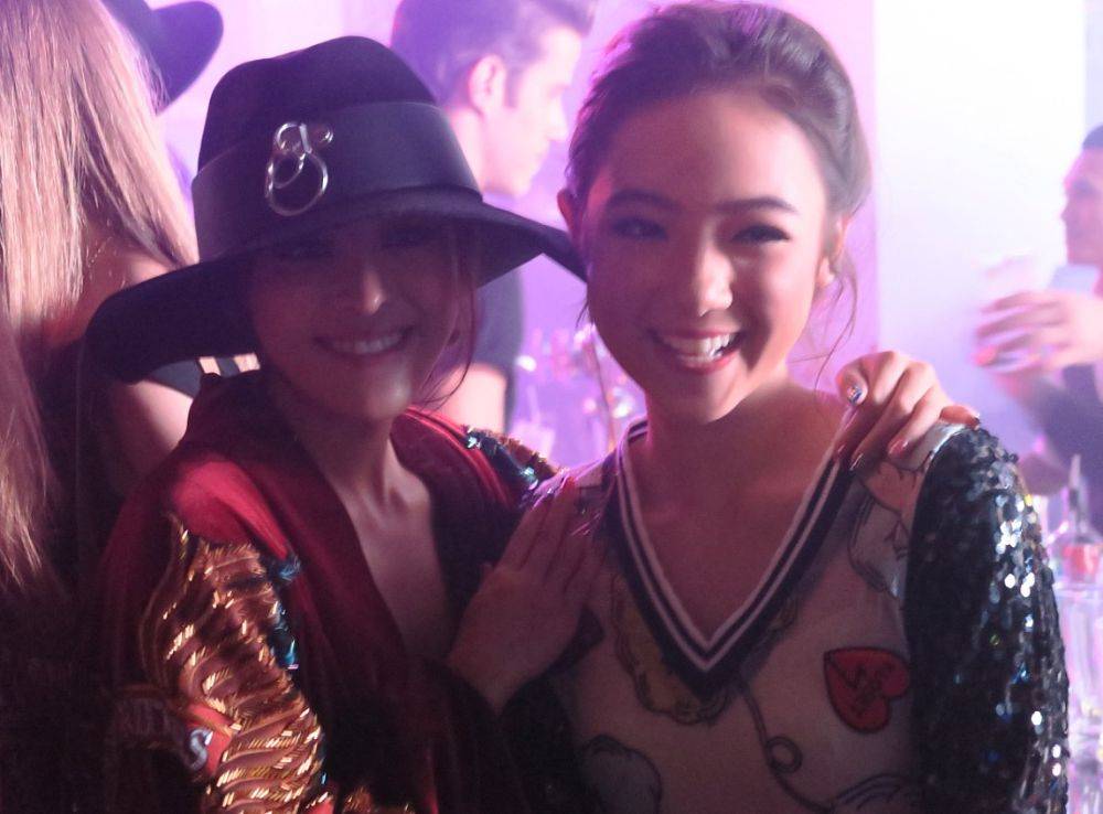 เจิดจรัส ! LIPS 16th Anniversary Party