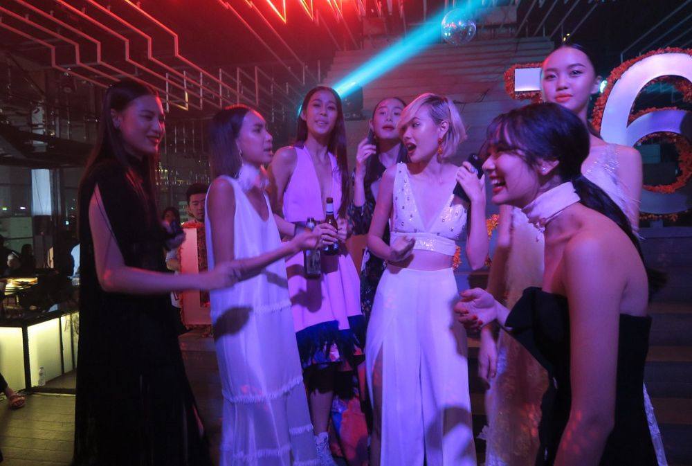 เจิดจรัส ! LIPS 16th Anniversary Party