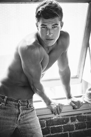 Hot Hunk
