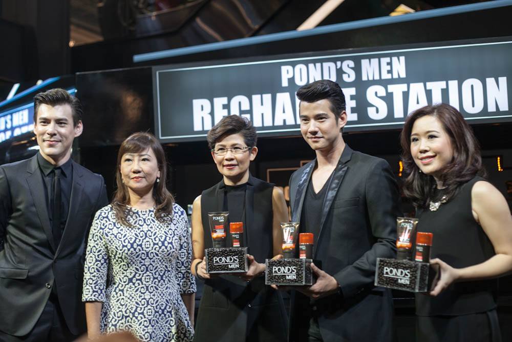 Mario Maurer, Koolcheng Trịnh Tú Trung - Pond's Men Event