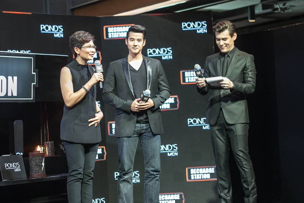Mario Maurer, Koolcheng Trịnh Tú Trung - Pond's Men Event
