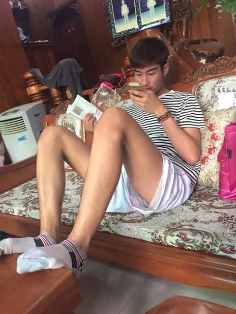 พักสายตากับหนุ่มๆ
