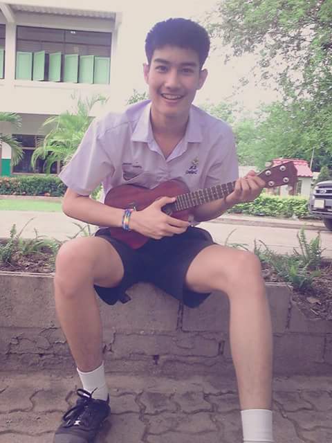 พักสายตากับหนุ่มๆ