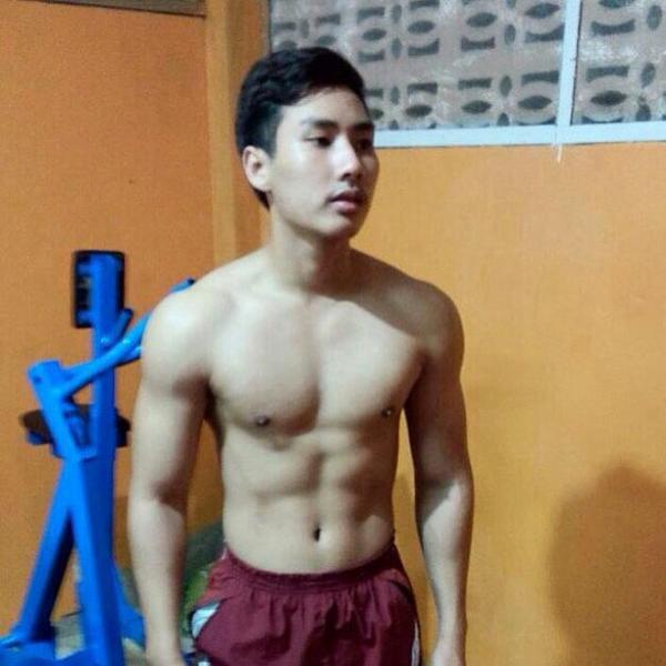 พักสายตากับหนุ่มๆ