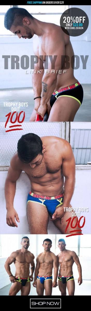Hot Guy in Underwear 19
