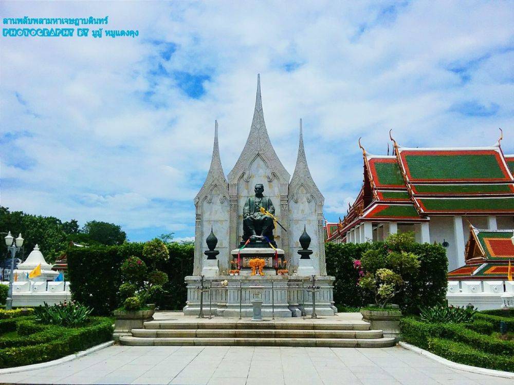 #พระบรมราชานุสาวรีย์พระบาทสมเด็จพระนั่งเกล้าเจ้าอยู่หัว1