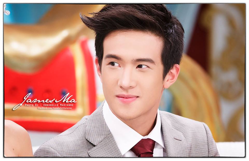 เจมส์ มาร์ ดาราหนุ่มหล่อ ขาวใส สูงใหญ่ เนื้อแน่น เห็นแล้วว๊อนท์สุดๆค่ะ