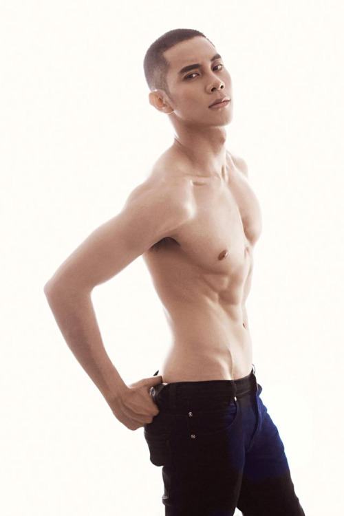 หนุ่มๆหน้ามนฟินๆ กางเกงตัวเดียว