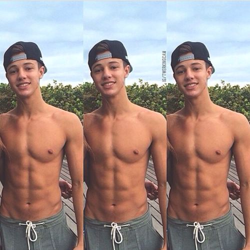 Net Idol หนุ่มhotฝรั่ง Cameron Dallas