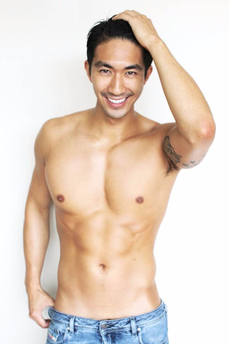 เที่ยวทะเลลืมกางเกง