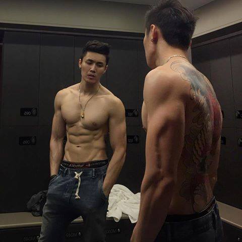 ขอเลียสักคน