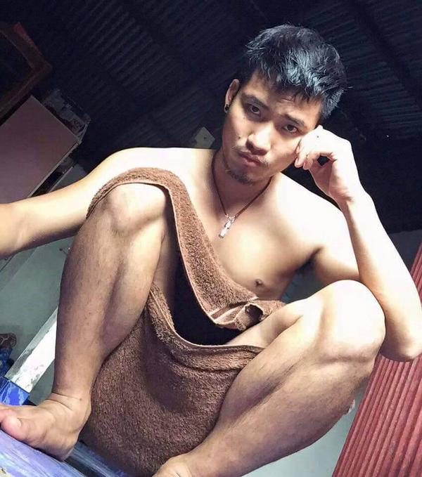 ขอเลียสักคน