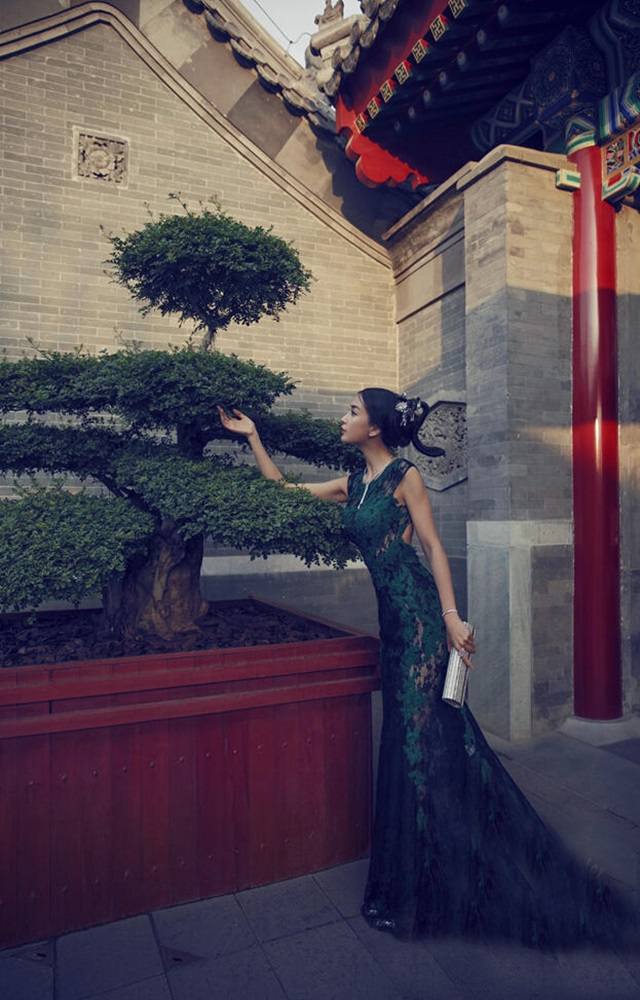 AngelaBaby @ CosmoBride China  September 2015